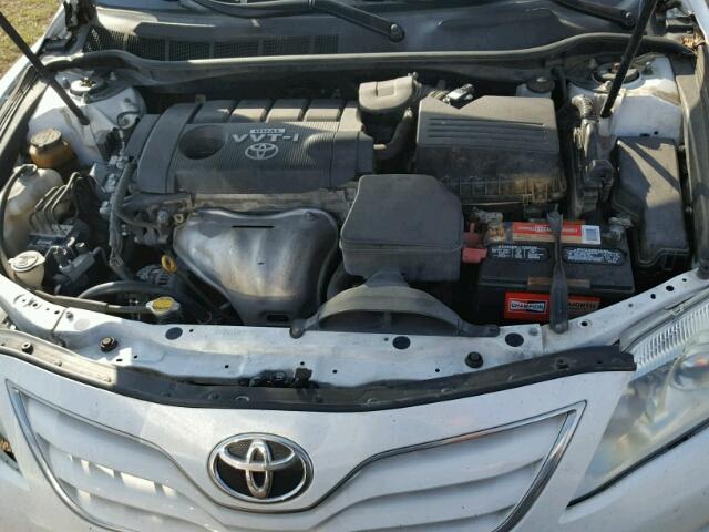 4T4BF3EK2AR049618 - 2010 TOYOTA CAMRY BASE WHITE photo 7