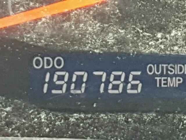 4T4BF3EK2AR049618 - 2010 TOYOTA CAMRY BASE WHITE photo 8