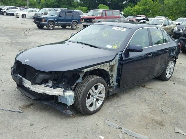 WBANV13599C154901 - 2009 BMW 528 XI BLUE photo 2