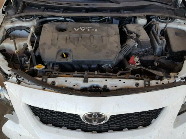 1NXBU40E59Z084088 - 2009 TOYOTA COROLLA BA WHITE photo 7