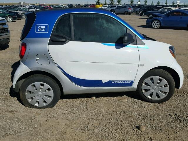 WMEFJ5DA4GK127471 - 2016 SMART FORTWO TWO TONE photo 5