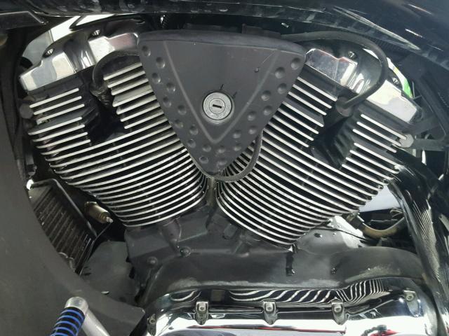 5VPDB36N2B3007759 - 2011 VICTORY MOTORCYCLES CROSS COUN BLACK photo 11