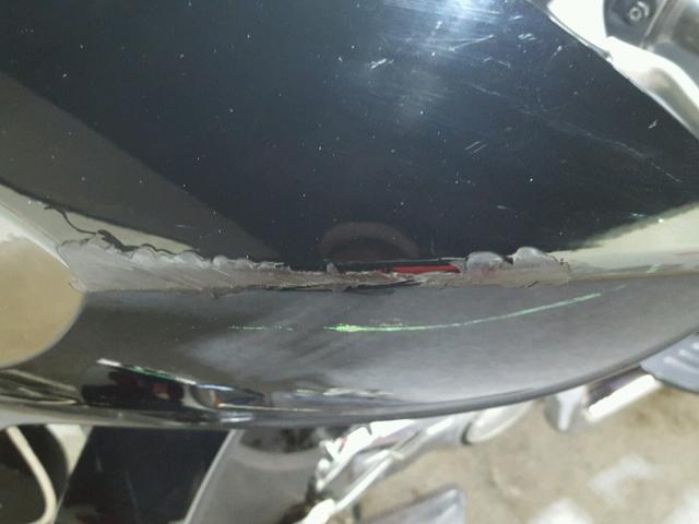 5VPDB36N2B3007759 - 2011 VICTORY MOTORCYCLES CROSS COUN BLACK photo 18