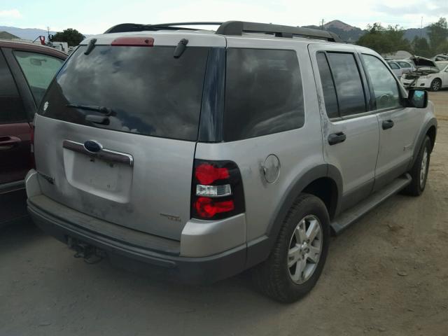 1FMEU73E26UA46906 - 2006 FORD EXPLORER X SILVER photo 4