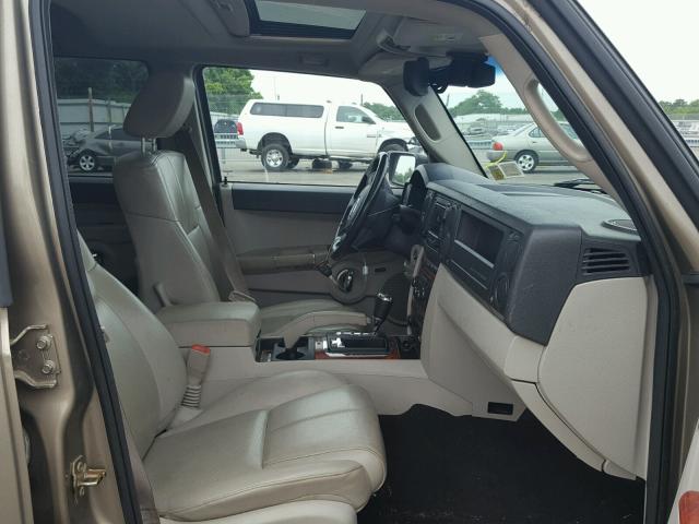 1J8HG58206C275692 - 2006 JEEP COMMANDER თაფლისფერი ფოტო 5