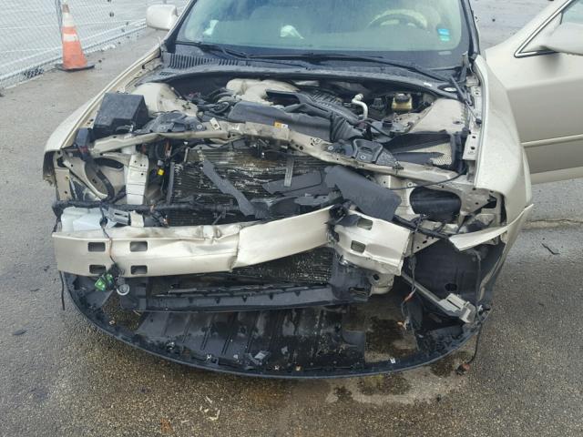 1LNHM86S44Y672144 - 2004 LINCOLN LS ოქროსფერი ფოტო 9