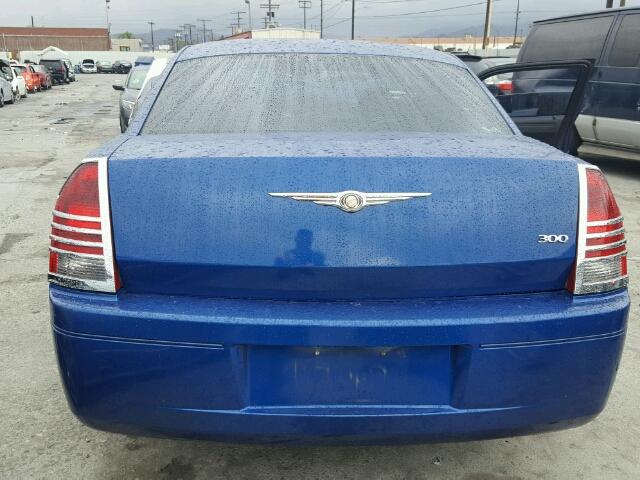 2C3LA43R26H172194 - 2006 CHRYSLER 300 BLUE photo 9