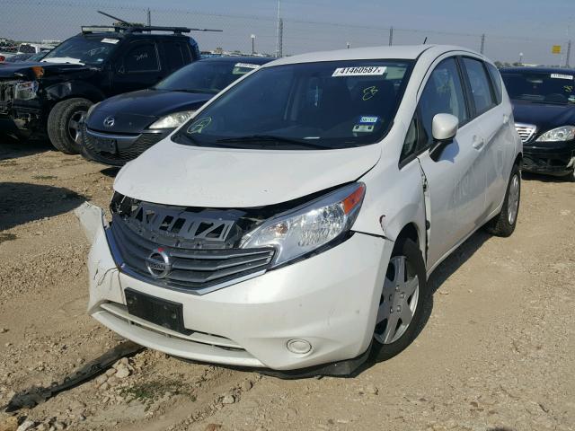 3N1CE2CP2FL375566 - 2015 NISSAN VERSA NOTE WHITE photo 2