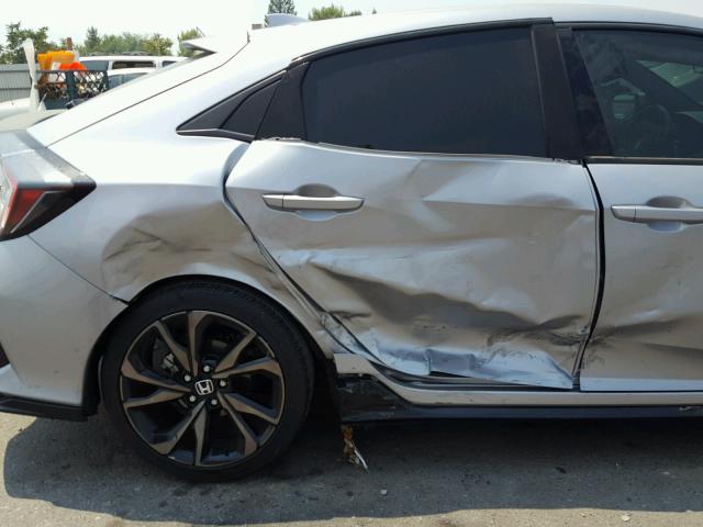 SHHFK7H4XHU423409 - 2017 HONDA CIVIC SPOR SILVER photo 9