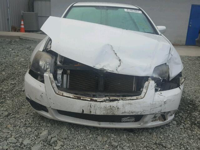 4A32B2FF1BE023493 - 2011 MITSUBISHI GALANT FE WHITE photo 9