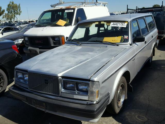 YV1AX8858F1653445 - 1985 VOLVO 245 DL GRAY photo 2