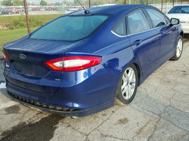 1FA6P0H79F5101711 - 2015 FORD FUSION SE BLUE photo 4