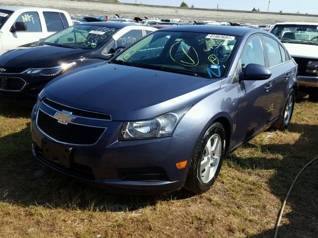 1G1PC5SBXE7175946 - 2014 CHEVROLET CRUZE BLUE photo 2