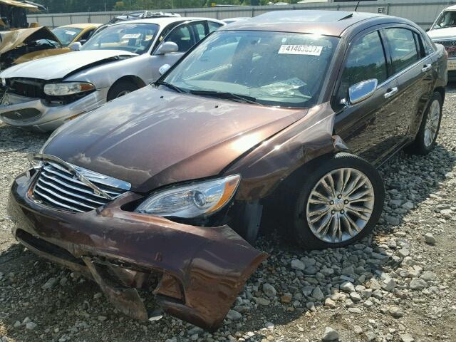 1C3CCBCB0CN181481 - 2012 CHRYSLER 200 BROWN photo 2