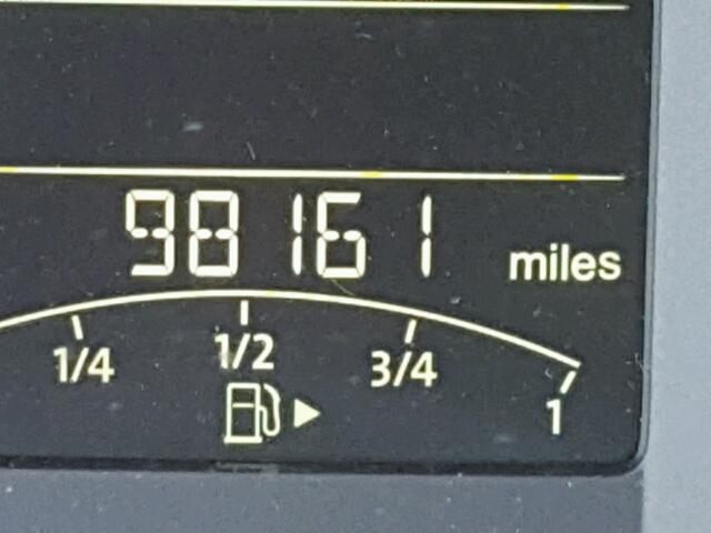 3VW2K7AJ2CM393386 - 2012 VOLKSWAGEN JETTA BASE SILVER photo 8