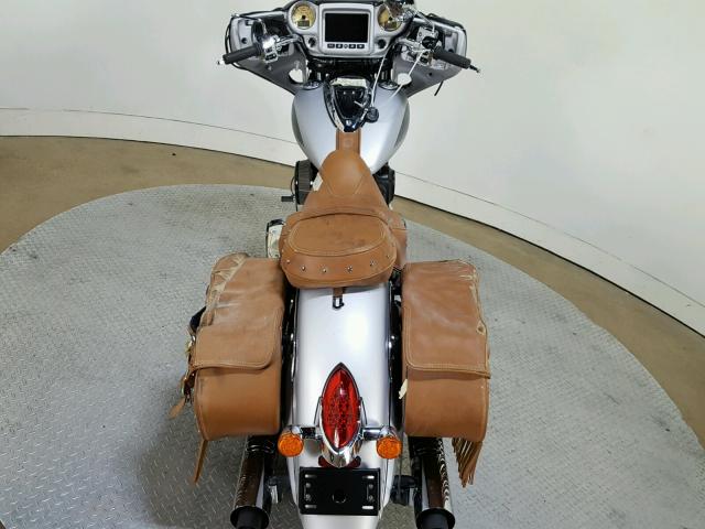 56KTFAAA7J3357050 - 2018 INDIAN MOTORCYCLE CO. CHIEFTAIN SILVER photo 9