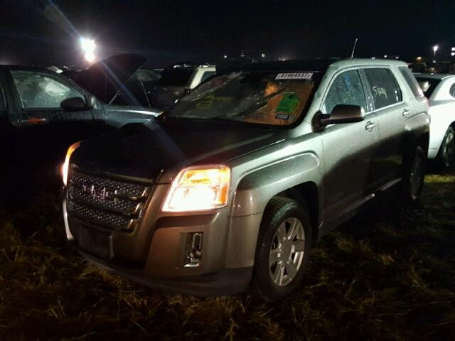 2GKALMEKXC6143289 - 2012 GMC TERRAIN BROWN photo 2