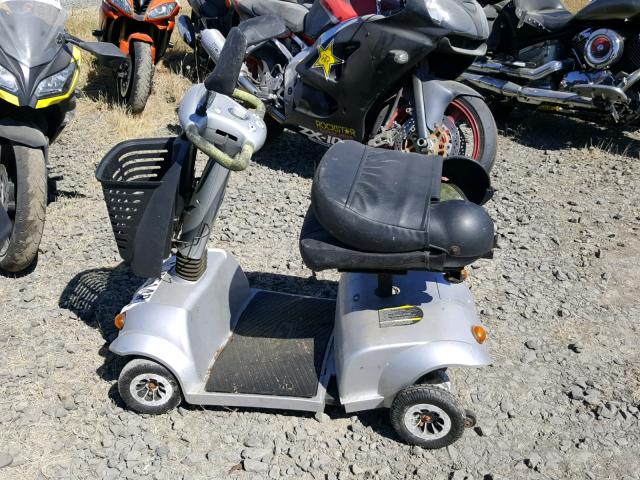 41465148 - 2018 OTHER SCOOTER SILVER photo 6