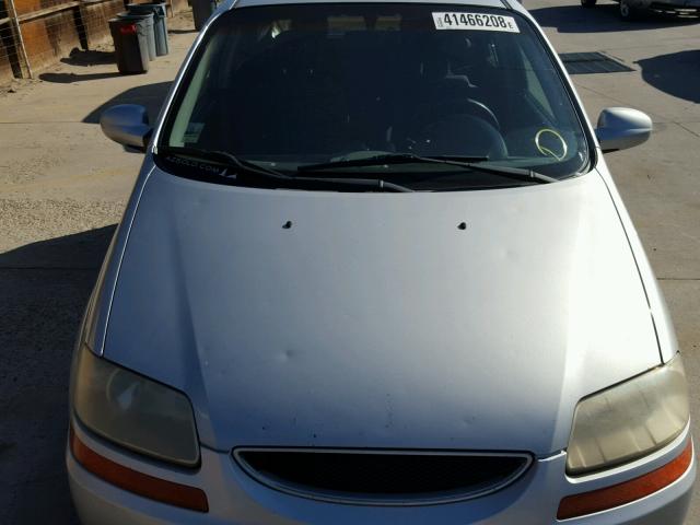 KL1TD66607B691584 - 2007 CHEVROLET AVEO BASE Күміс фото 9