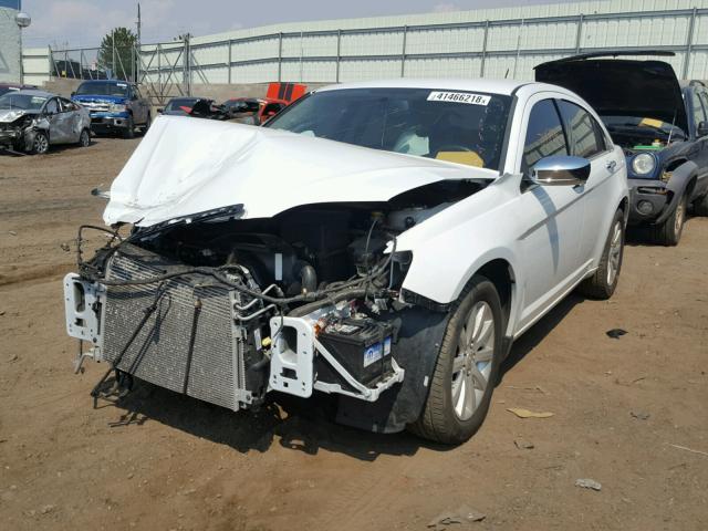 1C3CCBCG8EN125433 - 2014 CHRYSLER 200 LIMITE WHITE photo 2