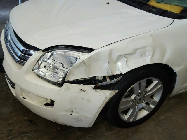 3FAHP08108R235950 - 2008 FORD FUSION WHITE photo 9