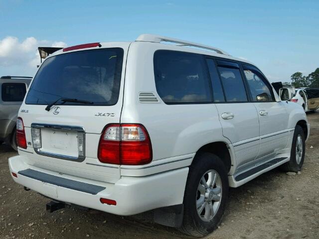 JTJHT00W133528547 - 2003 LEXUS LX 470 WHITE photo 4