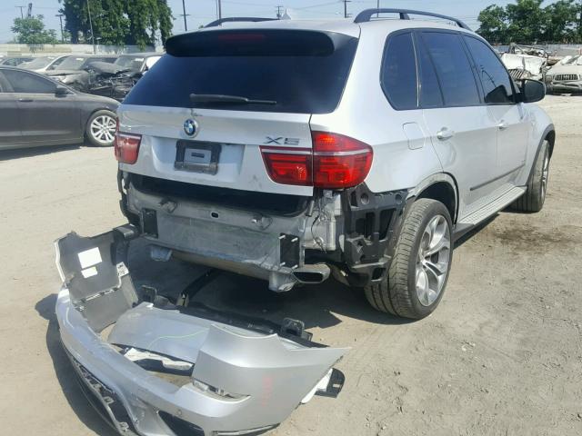 5UXZV8C51BL422051 - 2011 BMW X5 XDRIVE5 SILVER photo 4