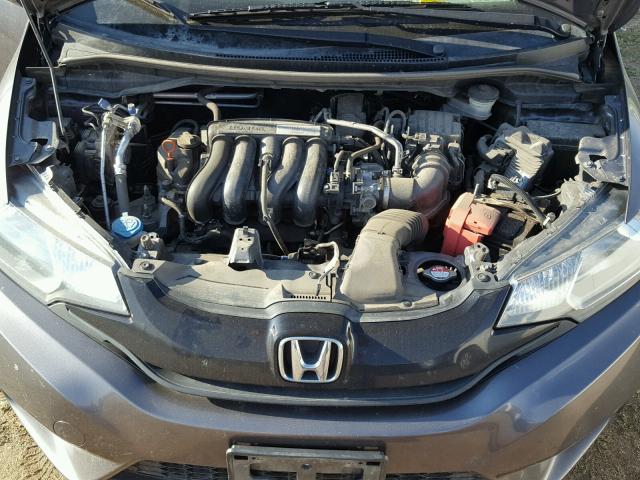 3HGGK5G55FM784819 - 2015 HONDA FIT LX GRAY photo 7