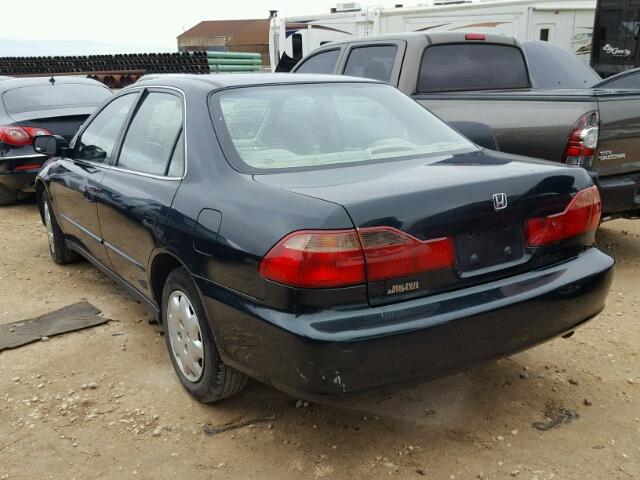 1HGCG5646YA128752 - 2000 HONDA ACCORD GREEN photo 3