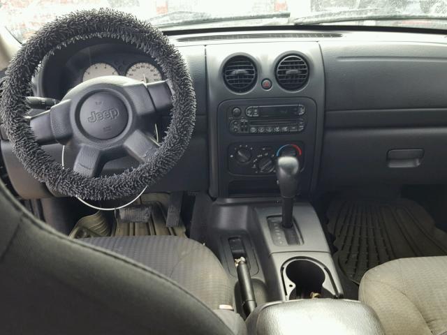 1J4GK48K73W583040 - 2003 JEEP LIBERTY SP BLACK photo 9