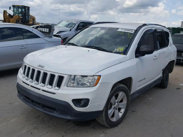 1J4NT1FA9BD156899 - 2011 JEEP COMPASS SP WHITE photo 2