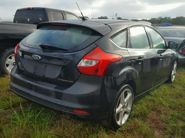 1FAHP3N2XCL342798 - 2012 FORD FOCUS TITA BLACK photo 4