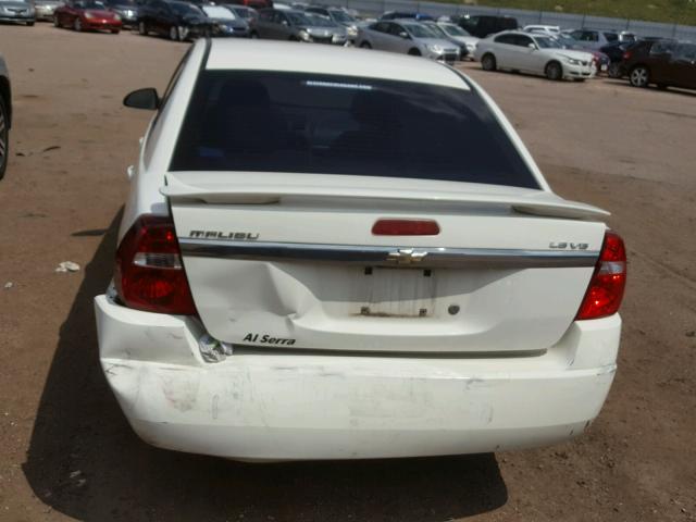 1G1ZT54825F205652 - 2005 CHEVROLET MALIBU LS WHITE photo 9