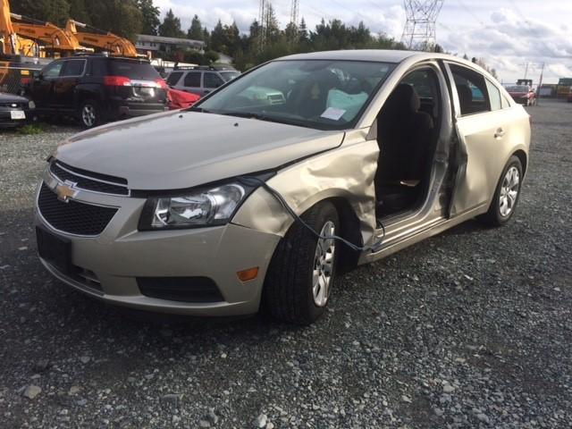 1G1PC5SB8D7190573 - 2013 CHEVROLET CRUZE LT GOLD photo 2