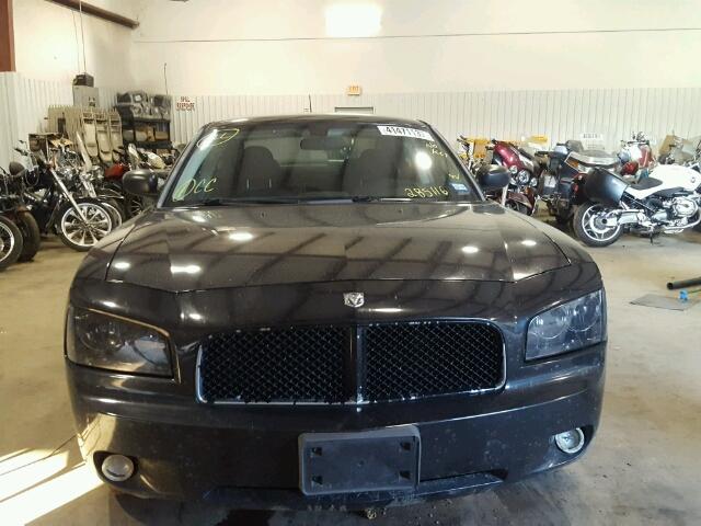 2B3KA43R58H285116 - 2008 DODGE CHARGER BLACK photo 9