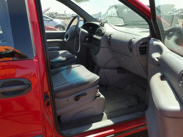 2B4FP2533XR368660 - 1999 DODGE CARAVAN RED photo 5