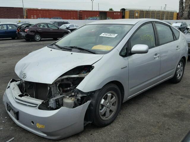 JTDKB20U367072036 - 2006 TOYOTA PRIUS SILVER photo 2