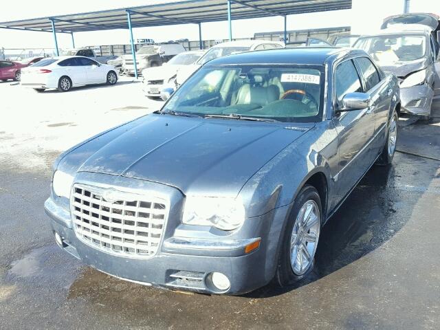 2C3JA63H85H563391 - 2005 CHRYSLER 300C GREEN photo 2