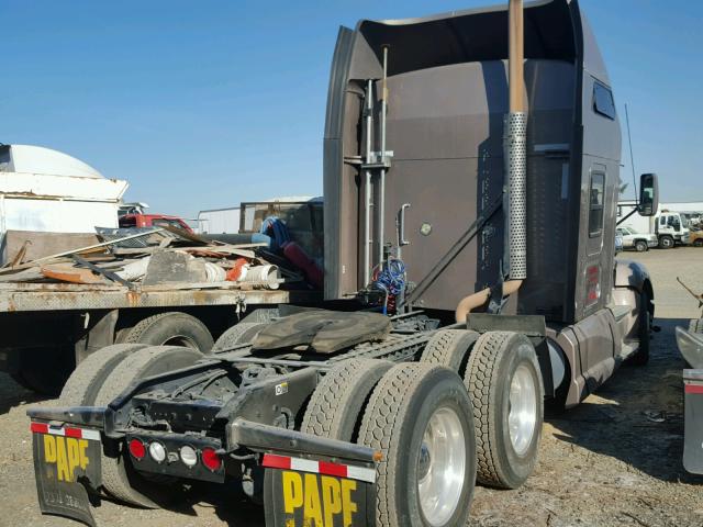 1XKAD49X0DR340349 - 2013 KENWORTH CONSTRUCTI BROWN photo 4