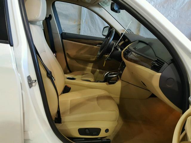 WBAVM1C51EVW52057 - 2014 BMW X1 SDRIVE2 白色 照片 5