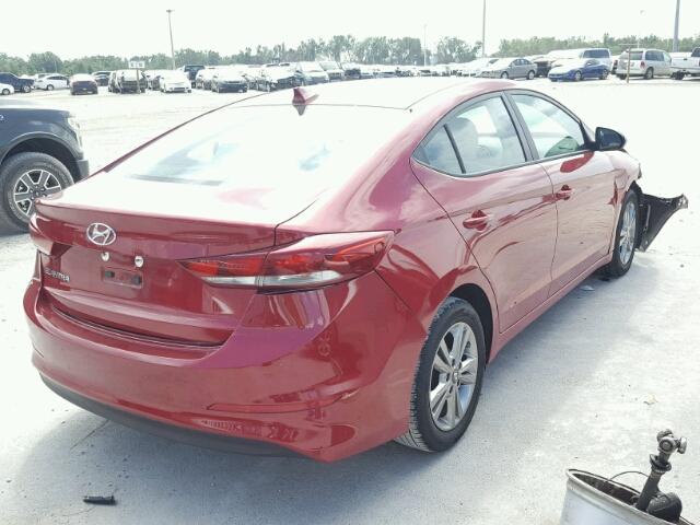 KMHD84LF2HU060203 - 2017 HYUNDAI ELANTRA SE RED photo 4