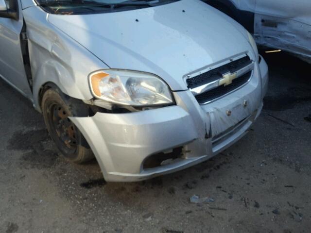 KL1TD5DE3AB043734 - 2010 CHEVROLET AVEO LS SILVER photo 9