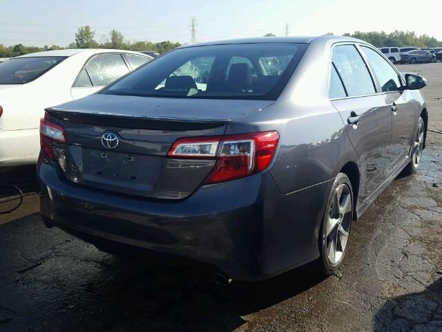 4T1BF1FK2EU402622 - 2014 TOYOTA CAMRY L GRAY photo 4