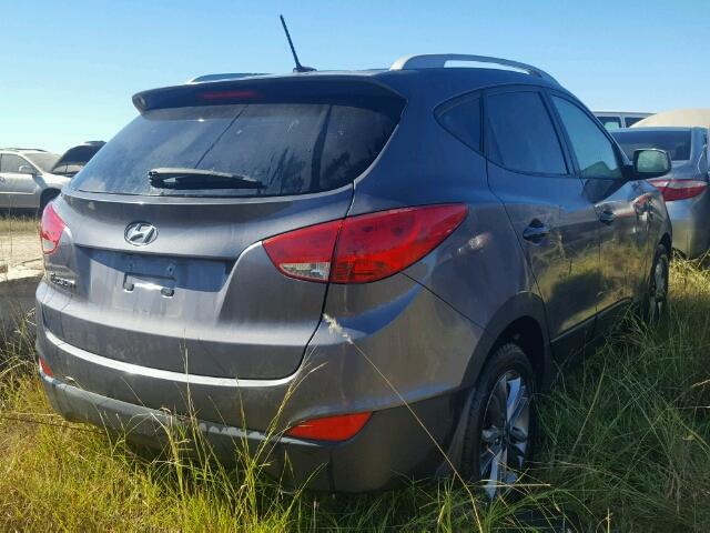 KM8JU3AG2FU987624 - 2015 HYUNDAI TUCSON WHITE photo 4