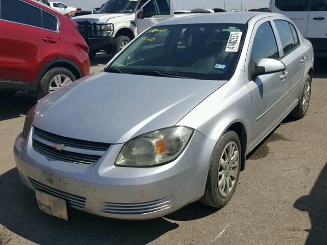 1G1AD5F50A7163256 - 2010 CHEVROLET COBALT 1LT SILVER photo 2