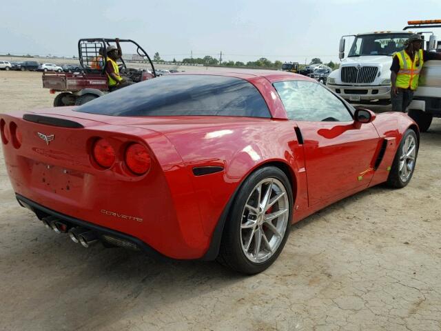 1G1YZ26E095103855 - 2009 CHEVROLET CORVETTE RED photo 4