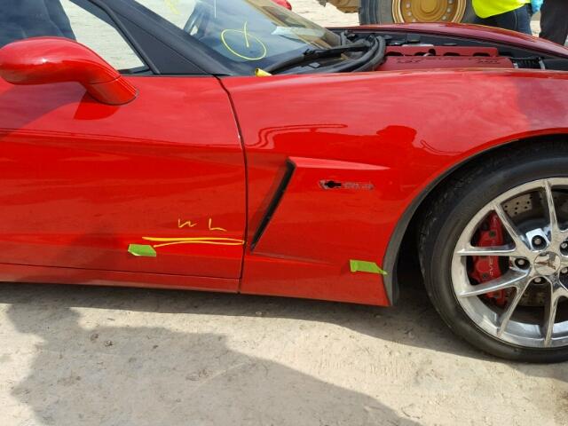 1G1YZ26E095103855 - 2009 CHEVROLET CORVETTE RED photo 9