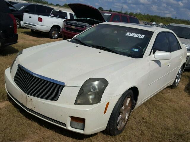 1G6DM577040139950 - 2004 CADILLAC CTS WHITE photo 2