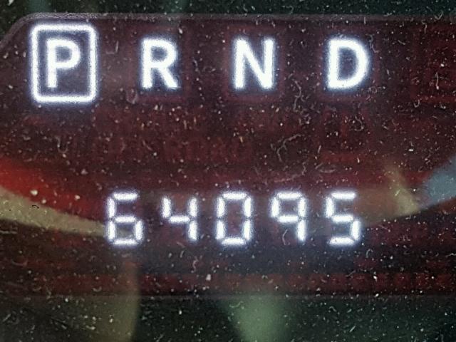 2V4RW4DG6BR642631 - 2011 VOLKSWAGEN ROUTAN S Schwarz Foto 8