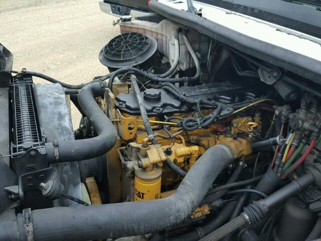 1FVACWDC15HN95750 - 2005 FREIGHTLINER M2 WHITE photo 7